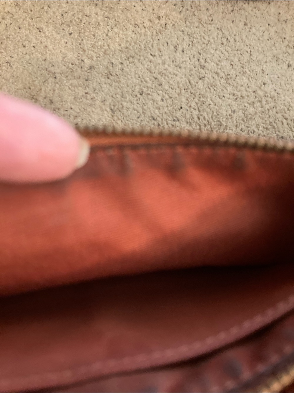 Coach Tan/Salmon Crocodile-Embossed Leather Clutch/Wristlet. - Picture 9 of 9